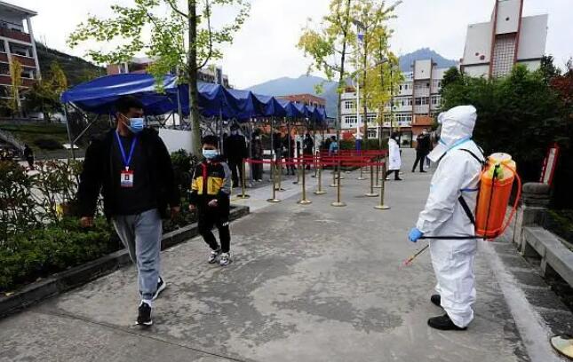 班主任核酸把關不嚴被立案?當地回應