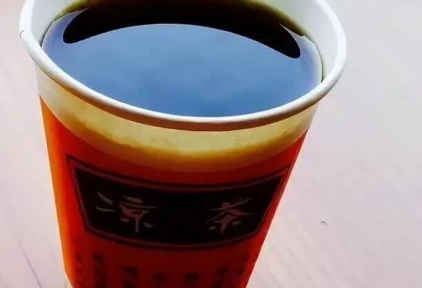 涼茶店老板用布洛芬等藥制茶獲刑 構(gòu)成生產(chǎn)銷售有毒有害食品罪