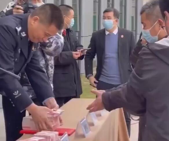 騙子詐騙1250萬買彩票中1450萬 受害的39名聾啞人來自8個省份的13個地市