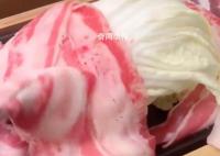 女子吐槽68元一盤羊肉只有幾片 墊白菜充數
