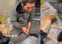 男子帶小狗回家過年在火車上打地鋪 害怕打擾到其他乘客