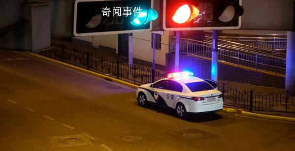 上海警方通報(bào)王某某等毆打路人 將根據(jù)行政復(fù)議結(jié)果依法執(zhí)行