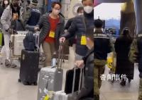 實拍韓國機場:士兵全程跟隨中國旅客