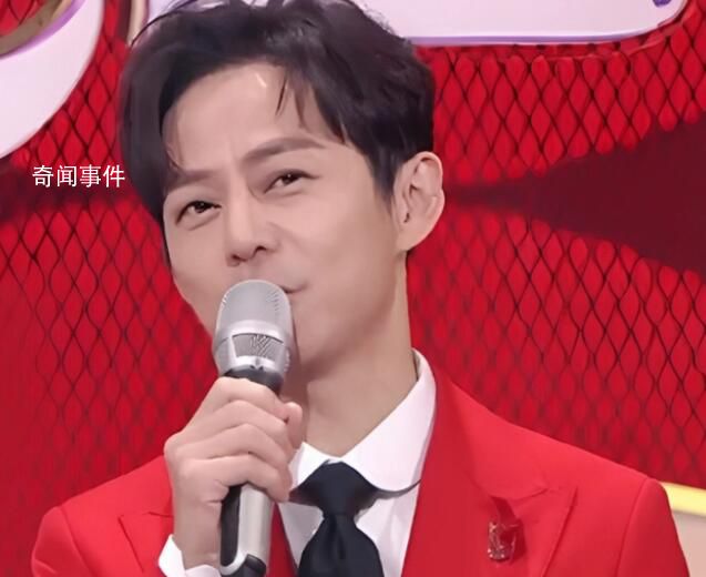 何炅嗓子沙啞 引發了許多網友熱議