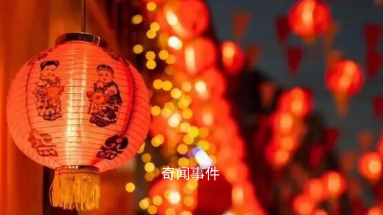 過(guò)年的儀式感 充滿煙火氣的市集人頭攢動(dòng)
