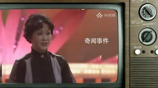 5分鐘帶你回顧春晚40年 超燃混剪回憶值拉滿