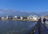 大理景點(diǎn)民宿漲至3000元供不應(yīng)求 接待游客同比增長超500%
