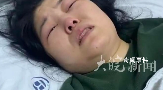 中國女子地震被埋 用紙吸雨水求生