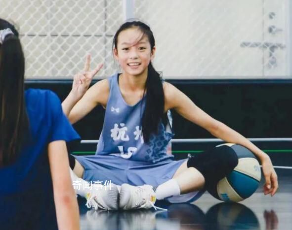 《狂飆》中的小黃瑤正在杭州讀初一 單欣童個人資料簡介