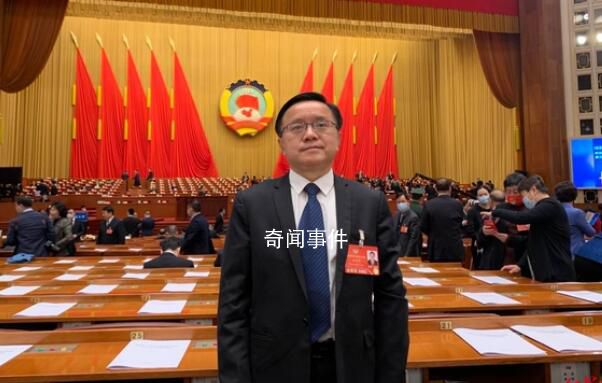委員建議不得把年齡作為招聘辭退紅線 如何打破年齡歧視?