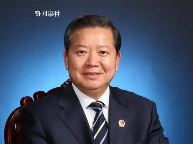 代表談“中傳碩士在火鍋店當保潔” 建議先就業再擇業