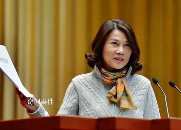 董明珠否認將與張蘭合作 只是一批人在一起聊天而已