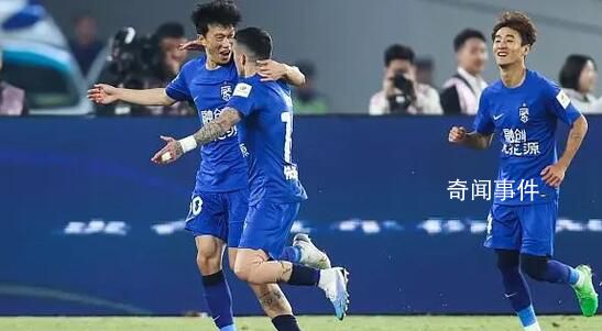 武漢三鎮(zhèn)奪得中國足協(xié)超級(jí)杯冠軍 武漢三鎮(zhèn)2-0山東泰山