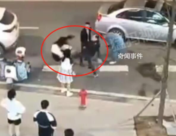男子強吻并猛踹女孩?警方:沒強吻