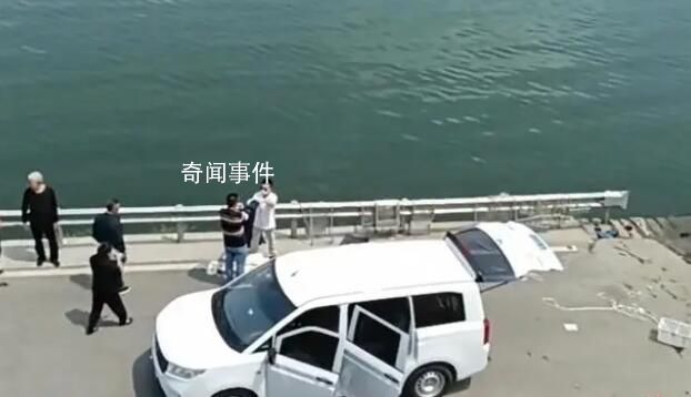 男子疑似江邊洗車落水溺亡 現場立有警示牌
