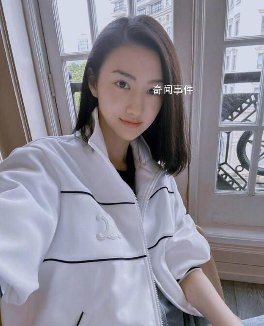 景甜久違曬自拍 網友紛紛留言點贊