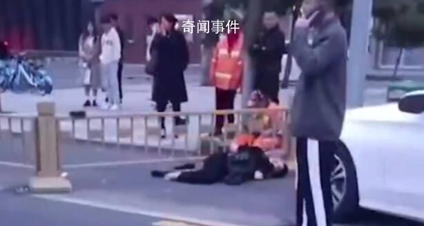 奔馳司機(jī)撞倒多名路人與環(huán)衛(wèi)工 事故原因正在調(diào)查