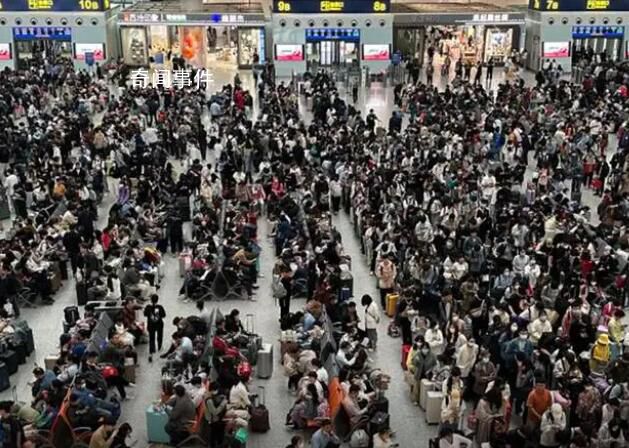多地熱門景區寸步難行 多地都已開啟人從眾模式