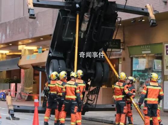 黃渤倪妮新戲拍攝現(xiàn)場一升降臺倒塌 有8名工作人員受傷