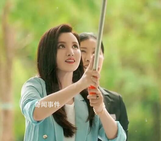 張萌問我出軌的角色這么經典嗎 這回在新劇里有沒有pi腿