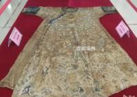 盜墓團伙穿清代龍袍炫耀 警方跋涉2萬余公里查找案源