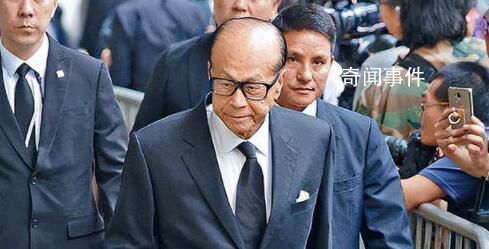 網(wǎng)傳李嘉誠近日現(xiàn)身杭州 滿頭黑發(fā)行動(dòng)敏捷精神狀態(tài)特別好