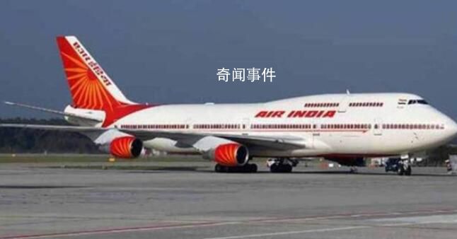 印度男子在飛機上大小便被捕 背后真相震驚世界