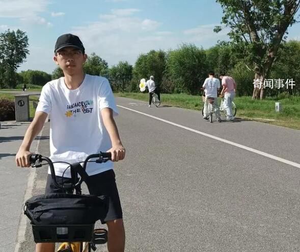 四川考生王俊凱高考理科699分 數(shù)學滿分