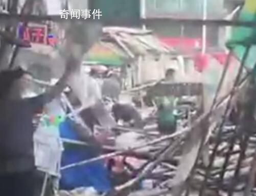 哈爾濱一腳手架倒塌 多人被砸中