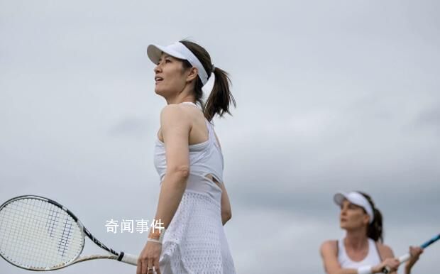 41歲李娜亮相溫網(wǎng)元老賽 造型驚艷
