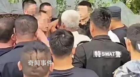 遼寧男子殺害妻女潛逃被抓現場曝光 將犯罪嫌疑人成功抓獲
