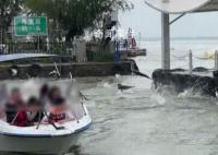 昆明滇池大面積魚群跳躍 多方回應