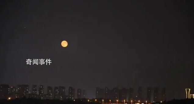 “木星伴月”現身夜空