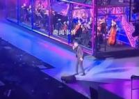 張學(xué)友演唱會上突然頭暈跌倒 耳水不平衡有什么癥狀