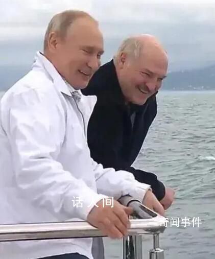 白俄總統:普京曾提出掩護請求