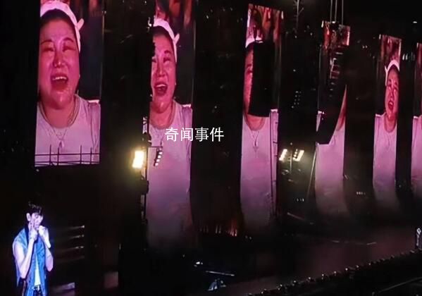 張杰說(shuō)不敢請(qǐng)更多朋友因?yàn)闆](méi)票 引發(fā)了不少網(wǎng)友的熱議