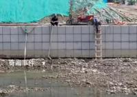 官方回應(yīng)成都一河道貼瓷磚 系花崗巖為國(guó)內(nèi)通用處理方式