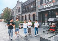 見證旅游市場活力與魅力 活躍在旅游一線的導游度過了一個分外忙碌的暑期