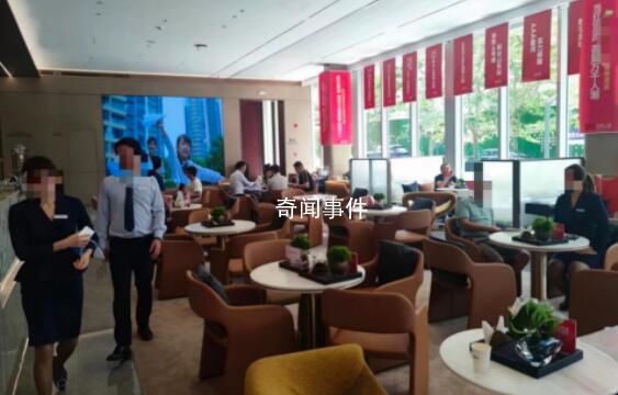 深圳開發商連夜撤掉“2成首付”海報