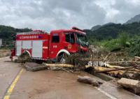 消防車被沖走 福州失聯(lián)民警確認(rèn)犧牲