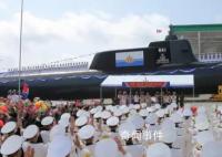 朝鮮首艘核攻擊潛艇下水 金正恩鼓掌