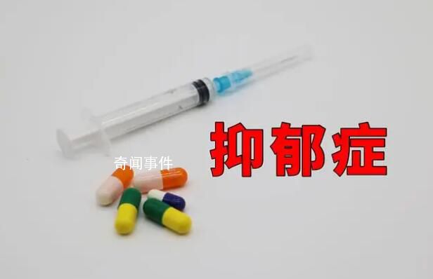 丈夫帶著抑郁癥妻子一起送外賣 背后真相令人心酸