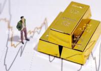 有人赴香港買金條一天賺7000元 這種做法真的可行嗎