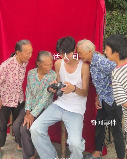 “我幫全村的老人拍好了遺照”
