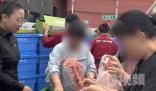 北京一火鍋店銷毀2噸臨期羊蝎子 經(jīng)理：攔不住