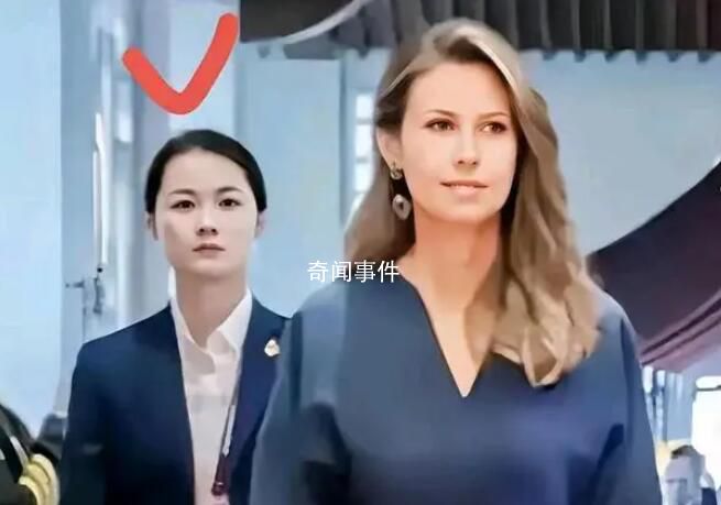 敘利亞總統(tǒng)夫人的美女保鏢 不僅顏值高戰(zhàn)斗力更讓人驚嘆不已