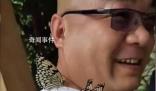 男版香妃 游客引來蝴蝶落滿身
