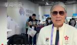 霍震霆在亞運村為孫子孫女采購 祝福中國香港隊取得好成績