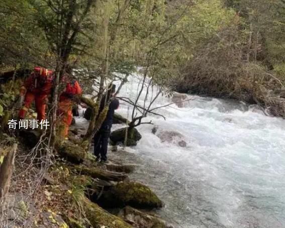 女游客四川臥龍鄧生溝拍照滑落溺亡 引發(fā)關(guān)注