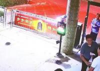 男子拾金不昧被免一年物業費 網友紛紛為這位市民點贊